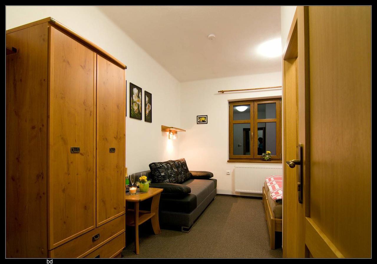 Ubytovaci Hostinec Na Skalach Budislav  Exterior foto